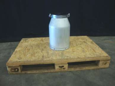  Alu milk cans Miscellaneous Equipment